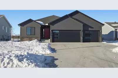 6137 68th Street S, Fargo, ND 58104 - Photo 1