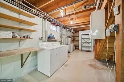 2100 71st Avenue N, Brooklyn Center, MN 55430 - Photo 27