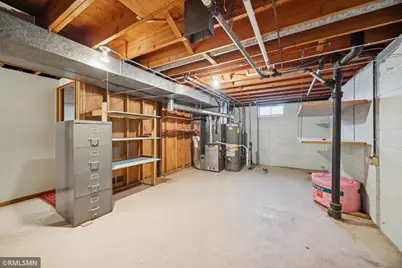 2100 71st Avenue N, Brooklyn Center, MN 55430 - Photo 25