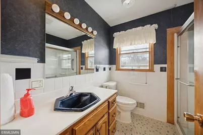 2100 71st Avenue N, Brooklyn Center, MN 55430 - Photo 23