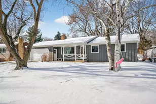 1522 18th Ave NW, New Brighton, MN 55112 - Photo 3