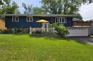 1655 18th Ave NW, New Brighton, MN 55112 - Photo 3