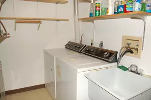 1410 Cleveland St, Anoka, MN 55303 - Photo 9