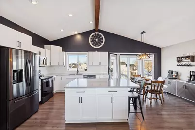 1546 Mallard Avenue, Baldwin, WI 54002 - Photo 5