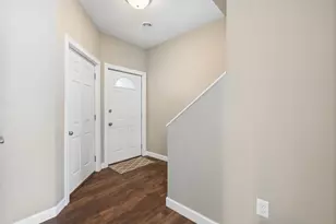 7881 Gotland Ln, Circle Pines, MN 55014 - Photo 9