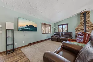 51489 Southridge Ln, Waterville, MN 56096 - Photo 9