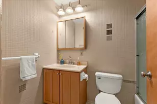 2525 3rd Ave S, Minneapolis, MN 55404 - Photo 11