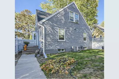 622 Gorman Avenue, Saint Paul, MN 55107 - Photo 1