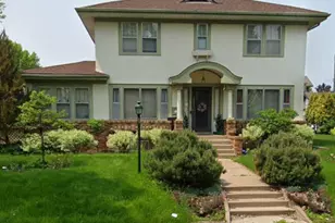 1211 Vincent Ave N, Minneapolis, MN 55411 - Photo 1