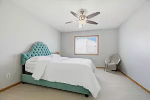 1672 Bedford Ln, Shakopee, MN 55379 - Photo 13