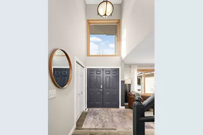 4751 Helmo Avenue N, Oakdale, MN 55128 - Photo 5