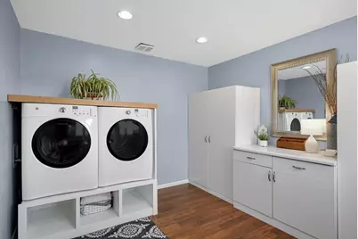 4751 Helmo Avenue N, Oakdale, MN 55128 - Photo 25