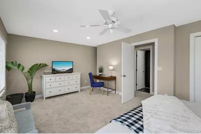 4751 Helmo Avenue N, Oakdale, MN 55128 - Photo 41