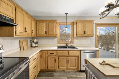 4751 Helmo Avenue N, Oakdale, MN 55128 - Photo 21