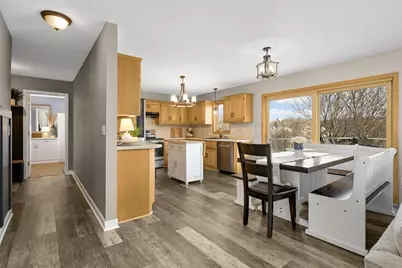 4751 Helmo Avenue N, Oakdale, MN 55128 - Photo 23