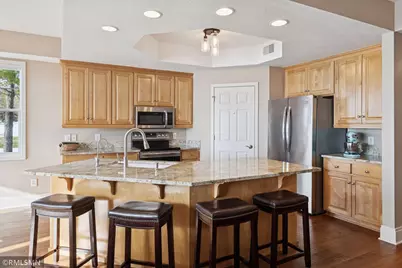 1197 Gallery Lane, Chaska, MN 55318 - Photo 9