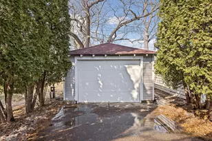 2223 Stewart Ave, Saint Paul, MN 55116 - Photo 43