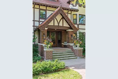 2504 Euclid Place, Minneapolis, MN 55405 - Photo 5