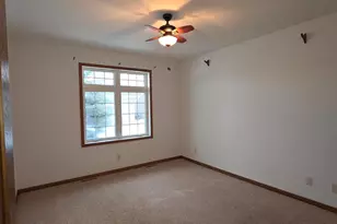 3604 Cypress Ln S, Fargo, ND 58104 - Photo 15