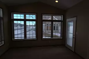 3604 Cypress Ln S, Fargo, ND 58104 - Photo 9