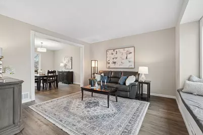 2829 Eagle Valley Circle, Woodbury, MN 55129 - Photo 3