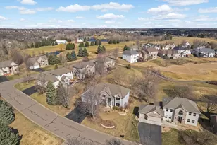 2829 Eagle Valley Cir, Woodbury, MN 55129 - Photo 29