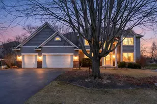 2829 Eagle Valley Cir, Woodbury, MN 55129 - Photo 1