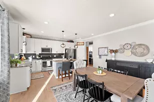 20511 Gunnison Dr, Lakeville, MN 55044 - Photo 13