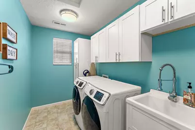 20511 Gunnison Drive, Lakeville, MN 55044 - Photo 25