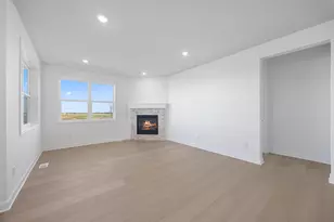 20059 Gabardine Ln, Lakeville, MN 55044 - Photo 5