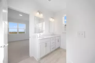 20059 Gabardine Ln, Lakeville, MN 55044 - Photo 11