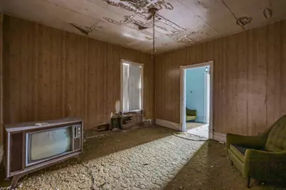 104 Main Street, Wanamingo, MN 55983 - Photo 7