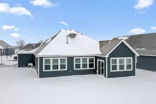 20048 Gabardine Ln, Lakeville, MN 55044 - Photo 3