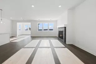 20048 Gabardine Ln, Lakeville, MN 55044 - Photo 9