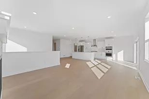 1256 Hadley Hills Dr NE, Rochester, MN 55906 - Photo 5