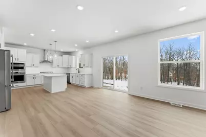 1918 Timber Lane, Carver, MN 55315 - Photo 7