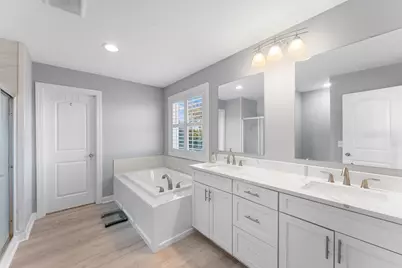 24877 Harvest Meadows Court, Lakeville, MN 55044 - Photo 23