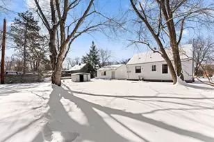 2331 108th Ave NW, Coon Rapids, MN 55433 - Photo 31