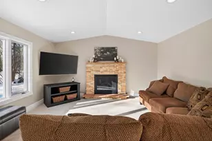 2720 64th St E, Inver Grove Heights, MN 55076 - Photo 19