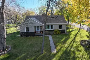 1019 Ash St, Alexandria, MN 56308 - Photo 3