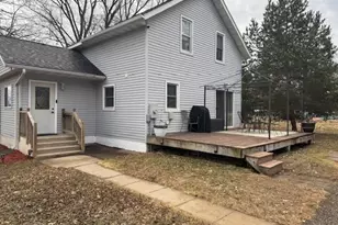 1078 Jefferson St SE, Hutchinson, MN 55350 - Photo 25