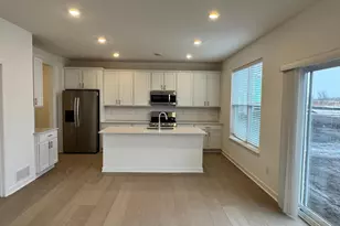 7224 183rd St W, Lakeville, MN 55068 - Photo 3