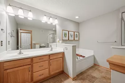 11343 Stratton Avenue #218, Eden Prairie, MN 55344 - Photo 5