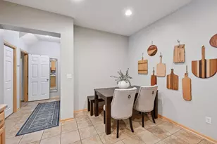 11343 Stratton Ave, Eden Prairie, MN 55344 - Photo 9