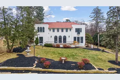 4637 E Lake Harriet Parkway, Minneapolis, MN 55419 - Photo 1