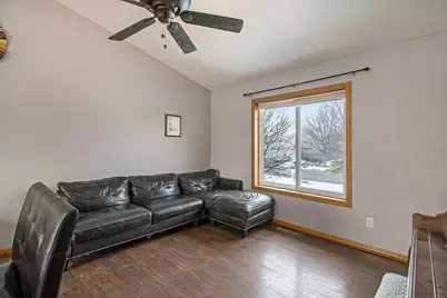 621 Cottonwood Street NE, Lonsdale, MN 55046 - Photo 7