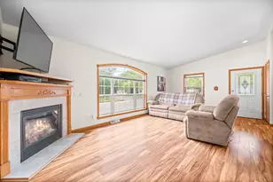 1845 83rd St W, Inver Grove Heights, MN 55077 - Photo 3