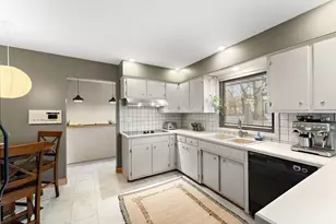 3100 Oxford St N, Roseville, MN 55113 - Photo 7