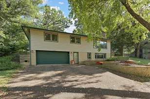 3100 Oxford St N, Roseville, MN 55113 - Photo 41