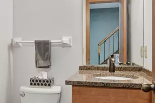 7307 Amber Ln, Eden Prairie, MN 55346 - Photo 11